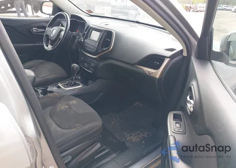 2015 Jeep Cherokee Latitude z USA, uszkodzony, nr VIN 1C4PJMCB7FW514871